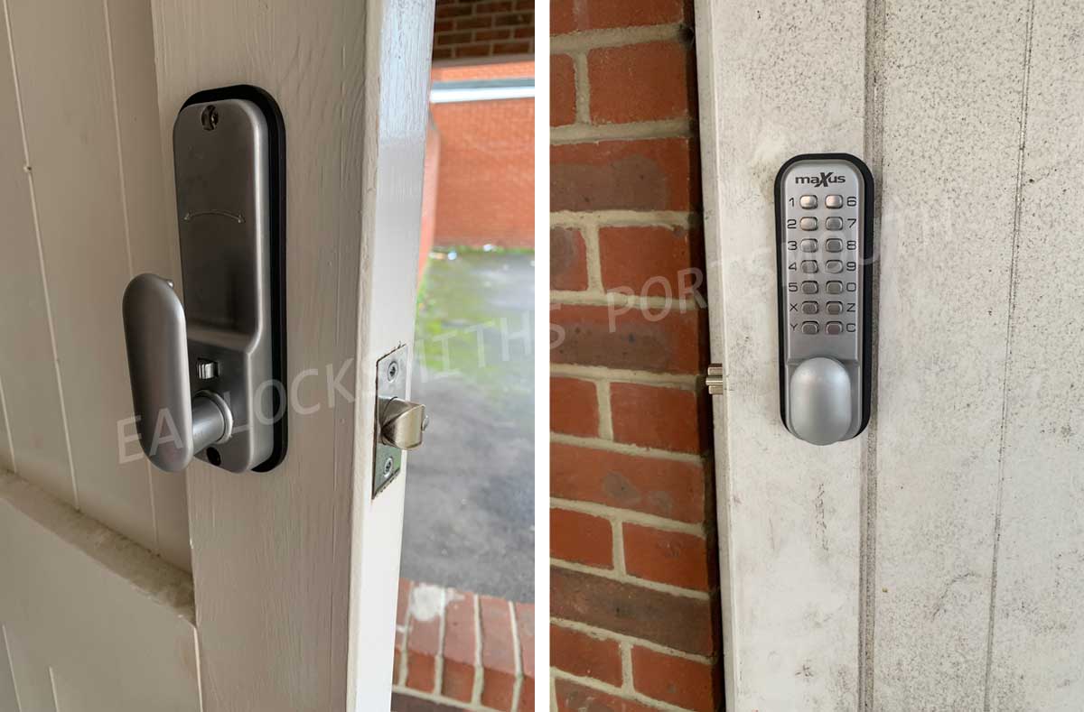 Fitting of a Maxus code lock in Portsmouth